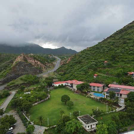 The Divine Hills Resort Nai Екстер'єр фото