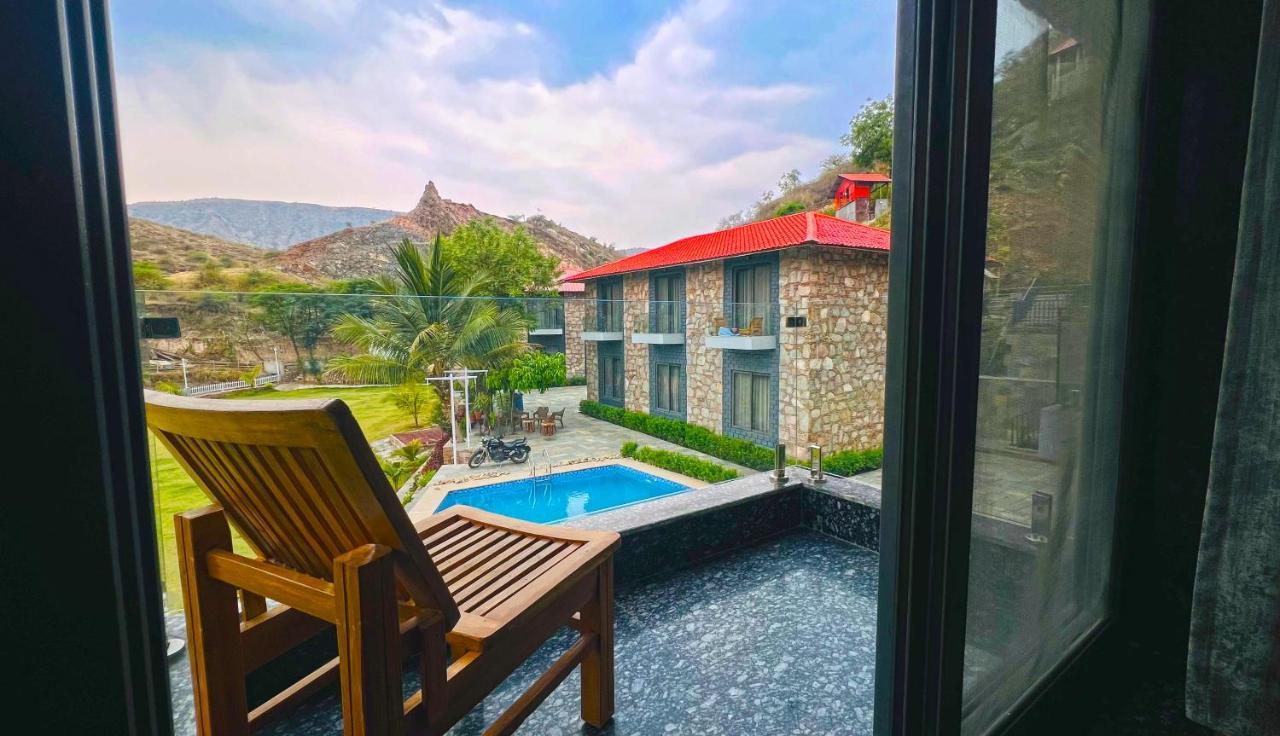 The Divine Hills Resort Nai Екстер'єр фото